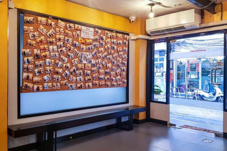 Kim Korner Hotel Pratunam : Service & Facilities