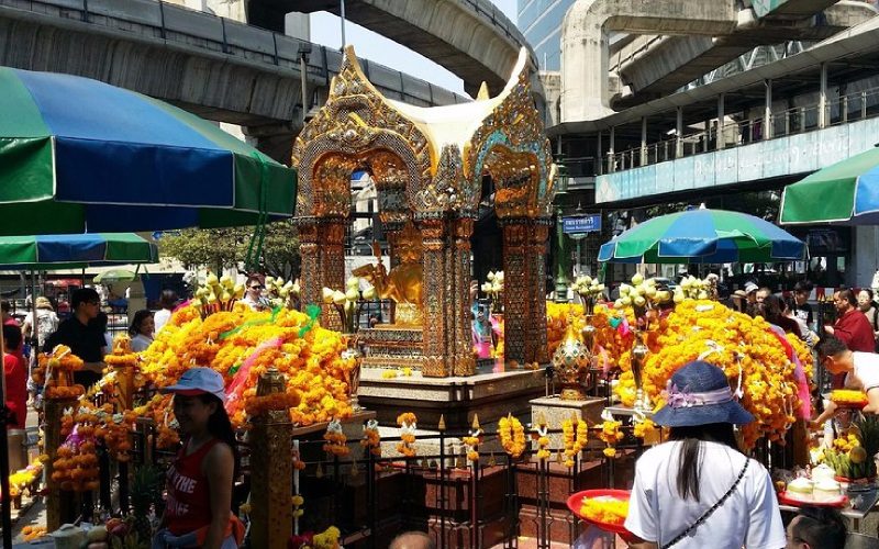 Kim Korner Hotel Pratunam :The Erawan Shrine